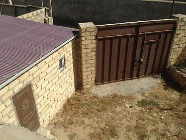 Həyət evləri və villalar: 7 otaqlı, 10 kv. m — 3