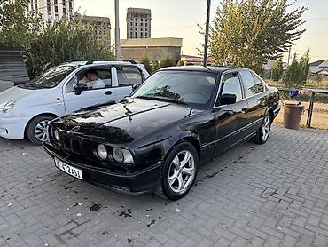 машина bwm: BMW 5 series: 1991 г., Седан — 1