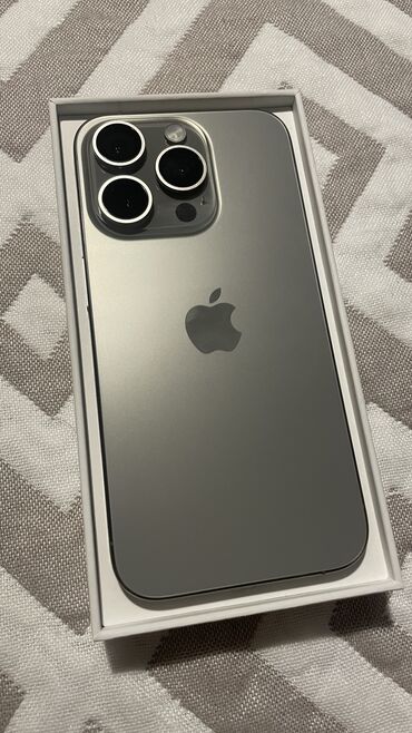 айфон телефондор: IPhone 15 Pro, Колдонулган, 256 ГБ, Natural Titanium, Коргоочу айнек, Каптама, Кабель, 91 %