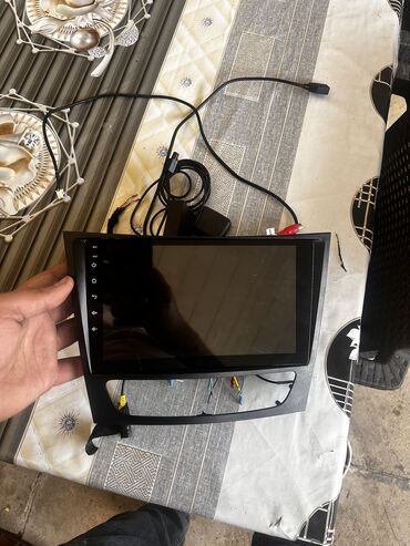 monitor qiymeti: W211 android manitor 2/32 stil cool her birweyi ustunde san blokuda