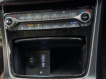 grander: Hyundai Grandeur: 2018 г., 2.4 л, Автомат, Бензин, Седан — 5