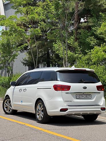Kia: Kia Carnival: 2019 г., 2.2 л, Автомат, Минивэн — 12