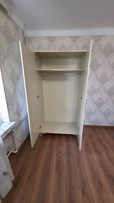 İki qapılı güzgülü şkaf satilir lalafo.az -da İki qapılı güzgülü şkaf satilir