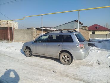 Mitsubishi: Mitsubishi Outlander: 2004 г., 2.4 л, Механика, Бензин, Кроссовер