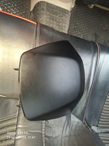 Monitorlar: Hyundai İ35 monitoru. İşlənmiş. Lalafo üzərindən yazmayın. Nömrə ilə — 3