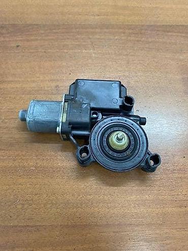 parking barijere cena: MOTORIC PODIZACA STAKLA ZA VOLKSWAGEN POLO - 6R0959802R | Motoric — 1