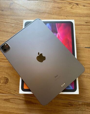 ipad 2020: IPad pro 11 2020 256gb Состояние идеальное! На экране Защитная плёнка!