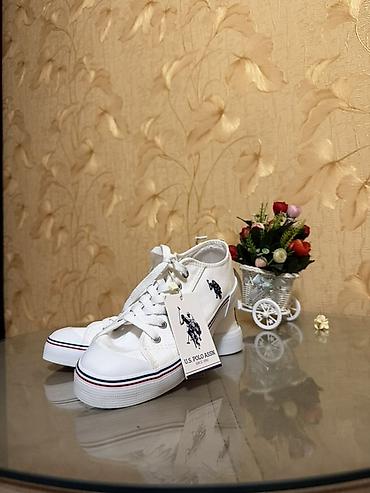 brend ayaqqabilar: U.S. Polo Assn. ağ rəngli uniseks kets - Brend: U.S. Polo Assn — 2