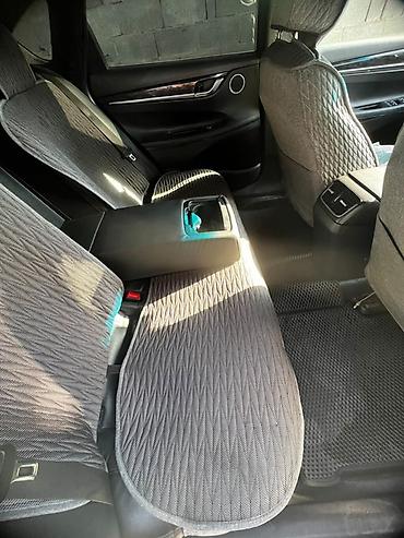 work kiwami: Hyundai Grandeur: 2017 г., Седан — 2