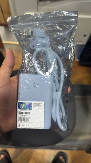 kompyuter cantası: 🟡 48V PoE Adapter – Yalnız 69 manat! 💡 Stabil enerji ötürümü və rahat