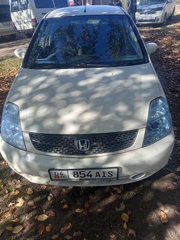 жугили сатам: Honda Stream: 2002 г., 2 л, Автомат, Бензин