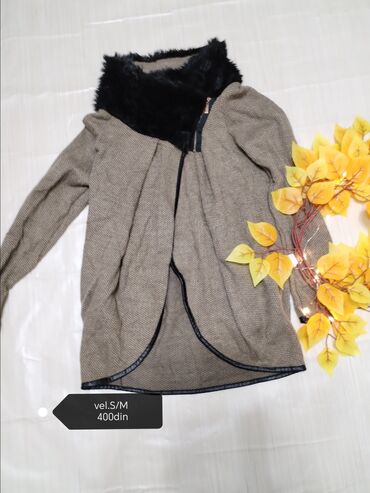 Sakoi: Zenska garderibe cene i velcine razne pise na fotogarfijama — 11