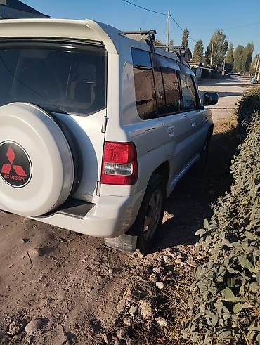 мотор митсубиси паджеро: Mitsubishi Pajero iO: 2003 г., 2 л, Автомат, Бензин, Внедорожник — 1