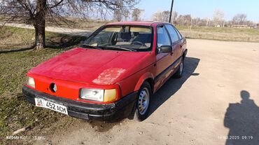 Volkswagen: Volkswagen Passat: 1990 г., 1.8 л, Механика, Бензин, Седан