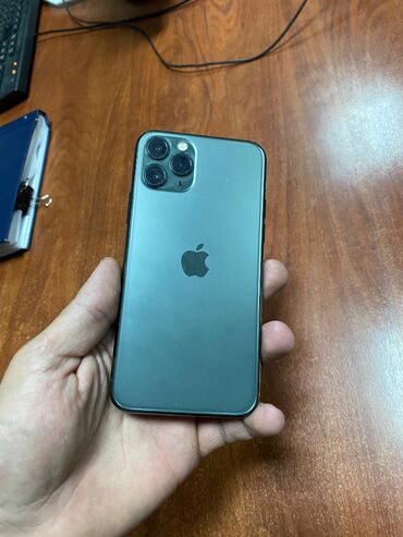 iphon 11 pro: IPhone 11 Pro, 256 GB, Barmaq izi, Face ID