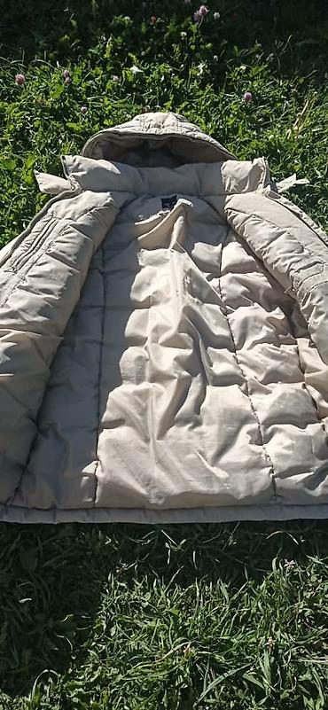 Куртки: Мужская зимняя куртка-парка, бежево‑песочного цвета. Особенности: - — 7