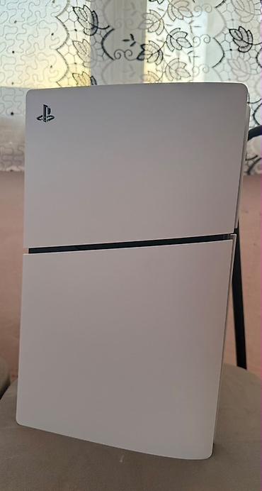minecraft ps4 disk: Pakofkadan açıılıb istifadə olunmayıb.Yeni kimidir.Disksiz versiyadı 1 — 3