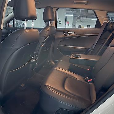 competition: Kia Sportage: 2022 г., 1.6 л, Автомат, Гибрид, Кроссовер — 9