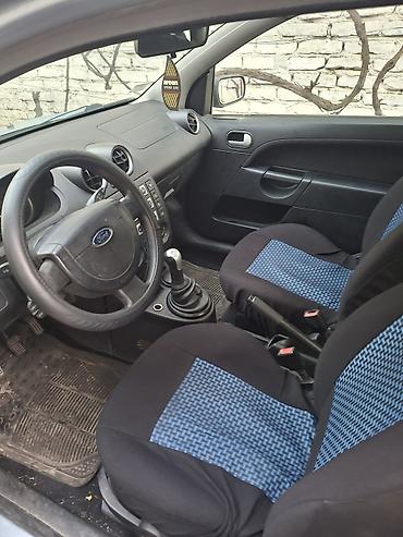 adapter za radio u kolima: Ford Fiesta 1.6 TDCi, trovratni hečbek - Motor: 1.6 TDCi dizel - — 3