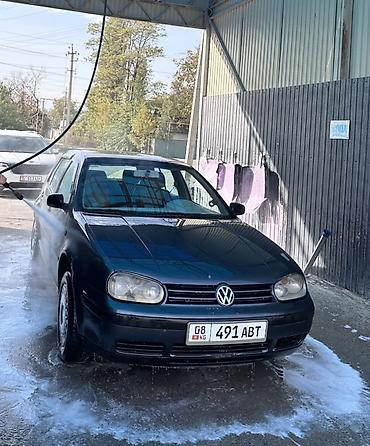 голф 2салон: Volkswagen Golf: 2002 г., 1.6 л, Автомат, Бензин, Хэтчбэк — 1