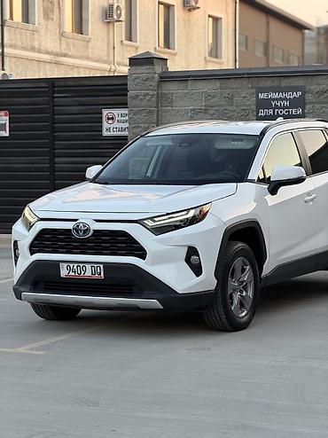 raf: Toyota RAV4: 2022 г., 2.5 л, Автомат, Гибрид, Внедорожник — 2