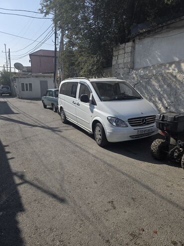 Mercedes-Benz: Mercedes-Benz Vito: 2.2 l | 2009 il Van/Minivan — 8