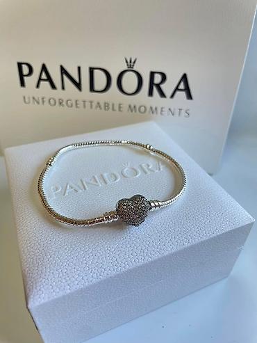 Narukvice: Pandora narukvica sa privescima – originalni set - Brend: PANDORA - — 4