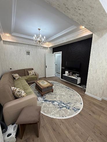 qurtulus 93 ev satilir: 2 otaqlı, Yeni tikili, 35 kv. m — 2
