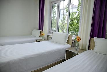 Посуточная аренда комнат: Гостевые номера с односпальными кроватями - Светлые комнаты с — 2