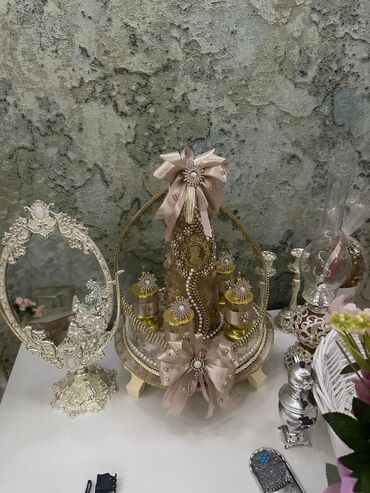 Hazır biznes: Iki nov ideal veziyyet de yeni xonca cesidleridir, qat qat baha alinib — 14