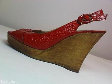 Айымдардын бут кийими: Босоножки le silla красные, Италия, кожа! Размер 38 Цена 7,500 — 3