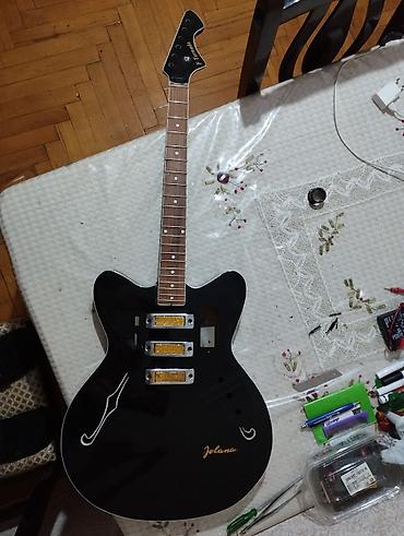 Elektro gitaralar: Elektro gitaralar — 28