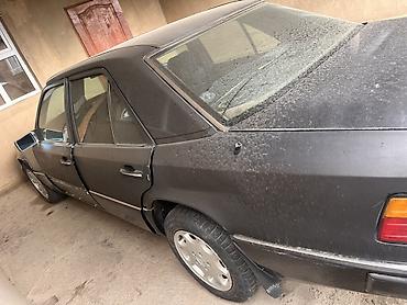 выхлоп на 124: Mercedes-Benz W124: 1989 г., Механика, Седан — 4