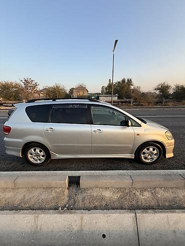 Продажа авто: Toyota Ipsum: 2002 г., 2.4 л, Автомат, Бензин, Минивэн — 6