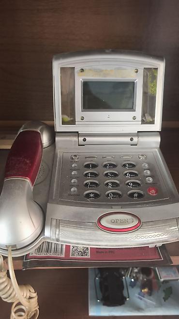 Stasionar telefonlar: Masaüstü sabit telefon aparatı - Klassik naqilli telefon dəsti: baza — 2