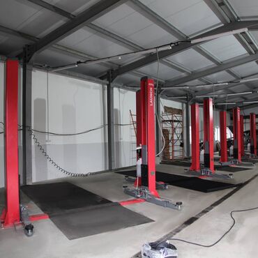 Домкраты, подъемники: LAUNCH TLT-240SB Подъёмниги. БИШКЕК жана ОШто кампада бар. Унаа — 1