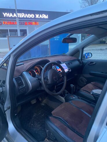 Honda: Honda Jazz: 2004 г., 1.3 л, Автомат, Бензин, Хэтчбэк — 13