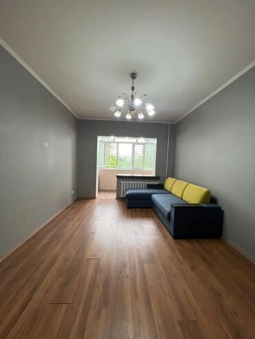 Продажа квартир: 3 комнаты, 63 м², 105 серия, 4 этаж, Косметический ремонт