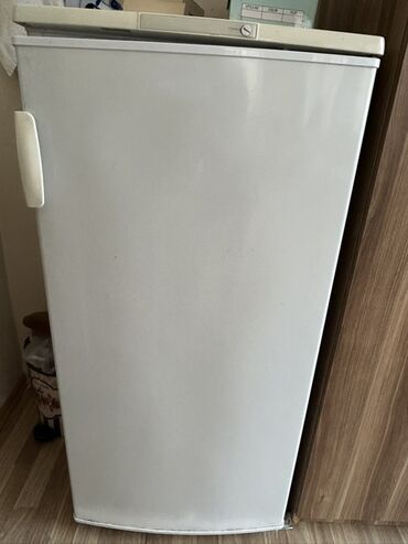 İşlənmiş 1 qapılı LG Soyuducu Satılır, rəng - Ağ