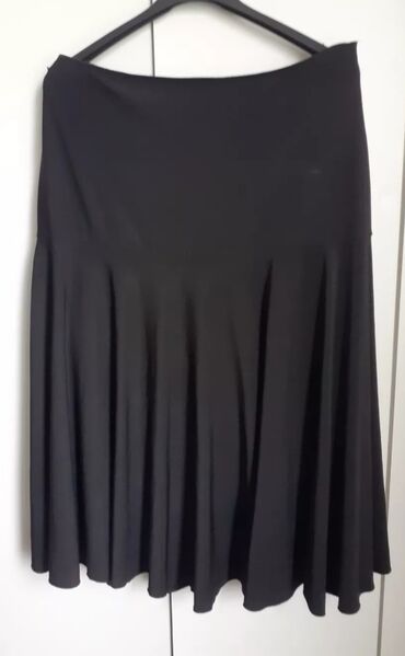 crna suknja kombinacije: Suknja oko struka ima lastis ima dosta elastina velicina xl rasprodaja