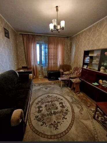 возле трассы: 3 комнаты, 65 м², 105 серия, 4 этаж, Старый ремонт