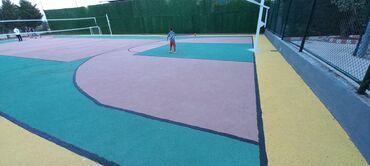 futbol ayaqqabi: Mini futbol voleybol tennis basketbol meydançaları, stadionlarının