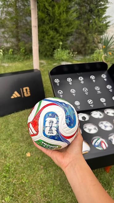 коллекционные монеты: Коллекционный набор мини-мячей Adidas — «Официальные мячи Чемпионатов — 3