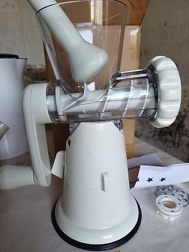 coffee: Ручная кофемолка новая (Hand Crank Coffee Grinder) бренда Gideon — 4