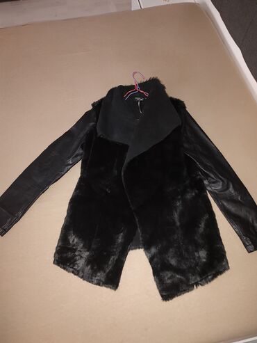 subare od krzna: S (EU 36), Faux fur, color - Black