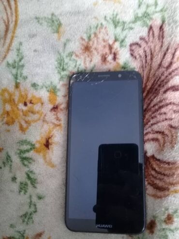 телефон новый: Huawei Y6, Б/у, 16 ГБ, цвет - Черный, 2 SIM