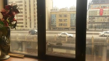 Köhnə tikili: Bakı, 5 otaqlı, Köhnə tikili, m. Gənclik, 140 kv. m -da lalafo.az — 15 Köhnə tikili: Bakı, 5 otaqlı, Köhnə tikili, m. Gənclik, 140 kv. m — 15