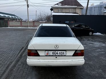 Mercedes-Benz: Mercedes-Benz W124: 1985 г., 2.3 л, Механика, Бензин, Седан — 2