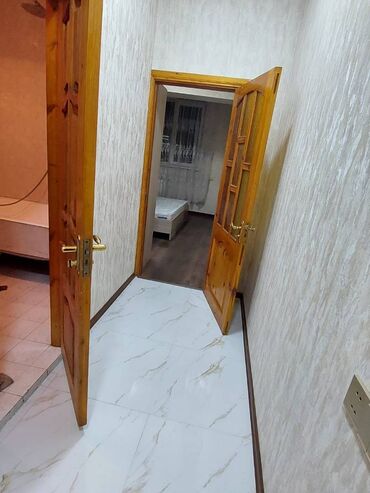 Uzunmüddətli kirayə mənzillər: Xətai metrosunun ali məhkəməyə yaxın 7 mertebeli binanın 7-ci -da lalafo.az — 19 Uzunmüddətli kirayə mənzillər: Xətai metrosunun ali məhkəməyə yaxın 7 mertebeli binanın 7-ci — 19