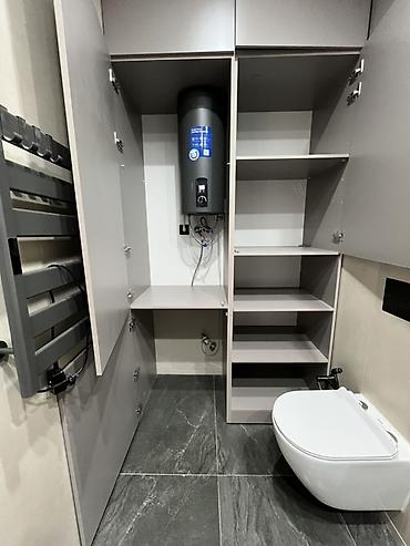 Гарнитуры для прихожей: 🔥 Продаётся уютная 2-комнатная квартира площадью 63 м² 📍 В престижной — 6